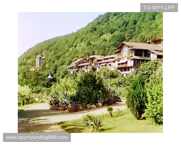 云顶山庄在哪个区域，详细介绍云顶山庄的地理位置及周边旅游资源推荐